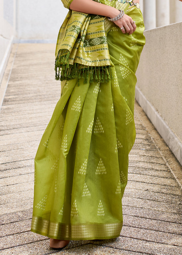 Olive Green Handwoven Ikkat Silk Saree – Traditional Craftsmanship