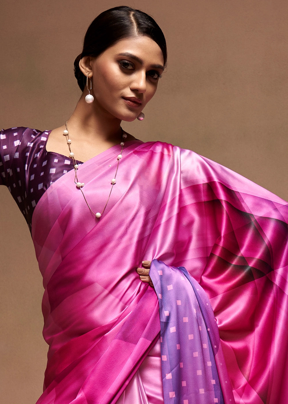 Tones Of Pink Abstract Printed Satin Crepe Saree