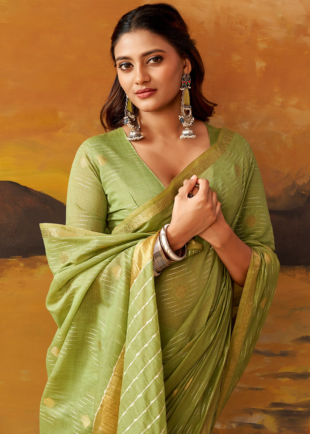 Kelly Green Modal Cotton Saree with Ornate Allover Butti Motifs