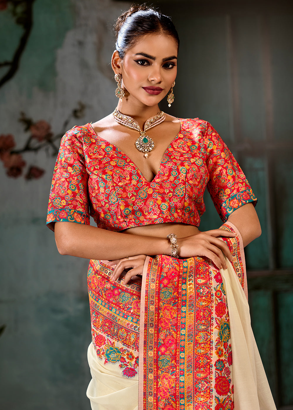 Cream White Handloom Pashmina Saree with Woven Elegance