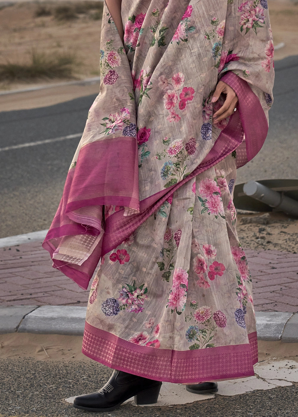 Grey & Pink Handwoven Linen Saree with Artistic Floral Design
