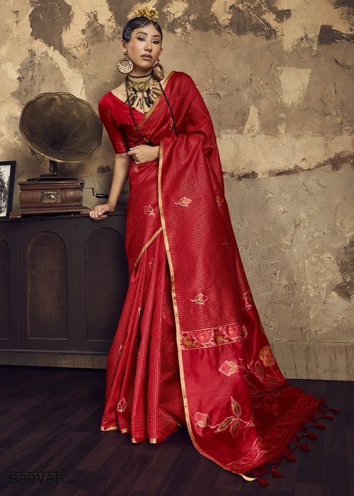 Red Handloom Weaving Silk Saree with Floral Pallu