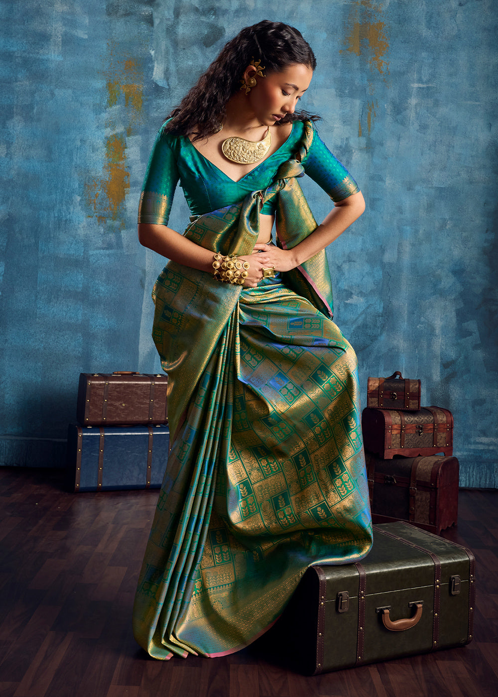 Teal Green Handloom Weaving Silk Saree with Blouse