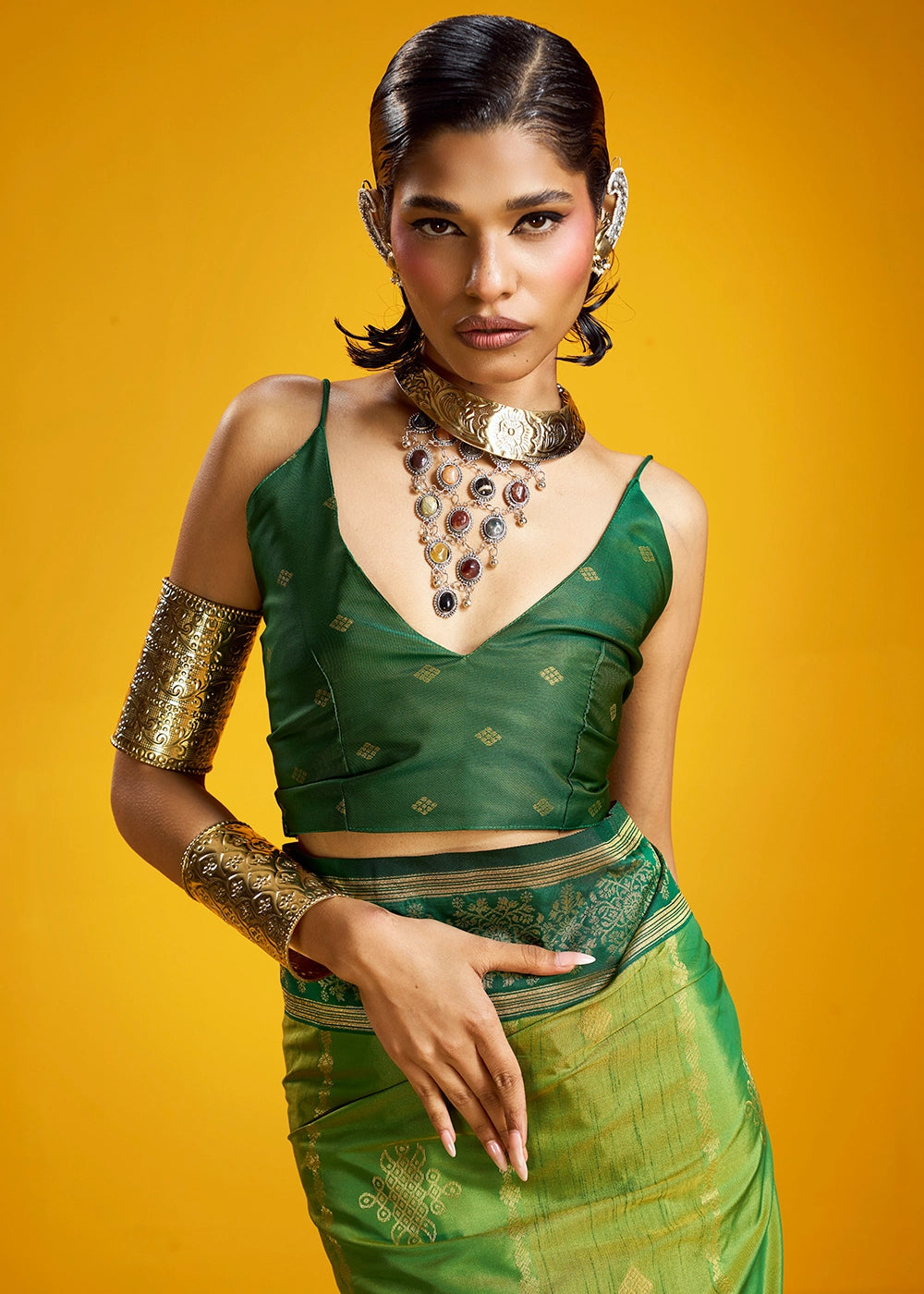 Mantis Green Handloom Silk Saree with Elegant Contrast Border