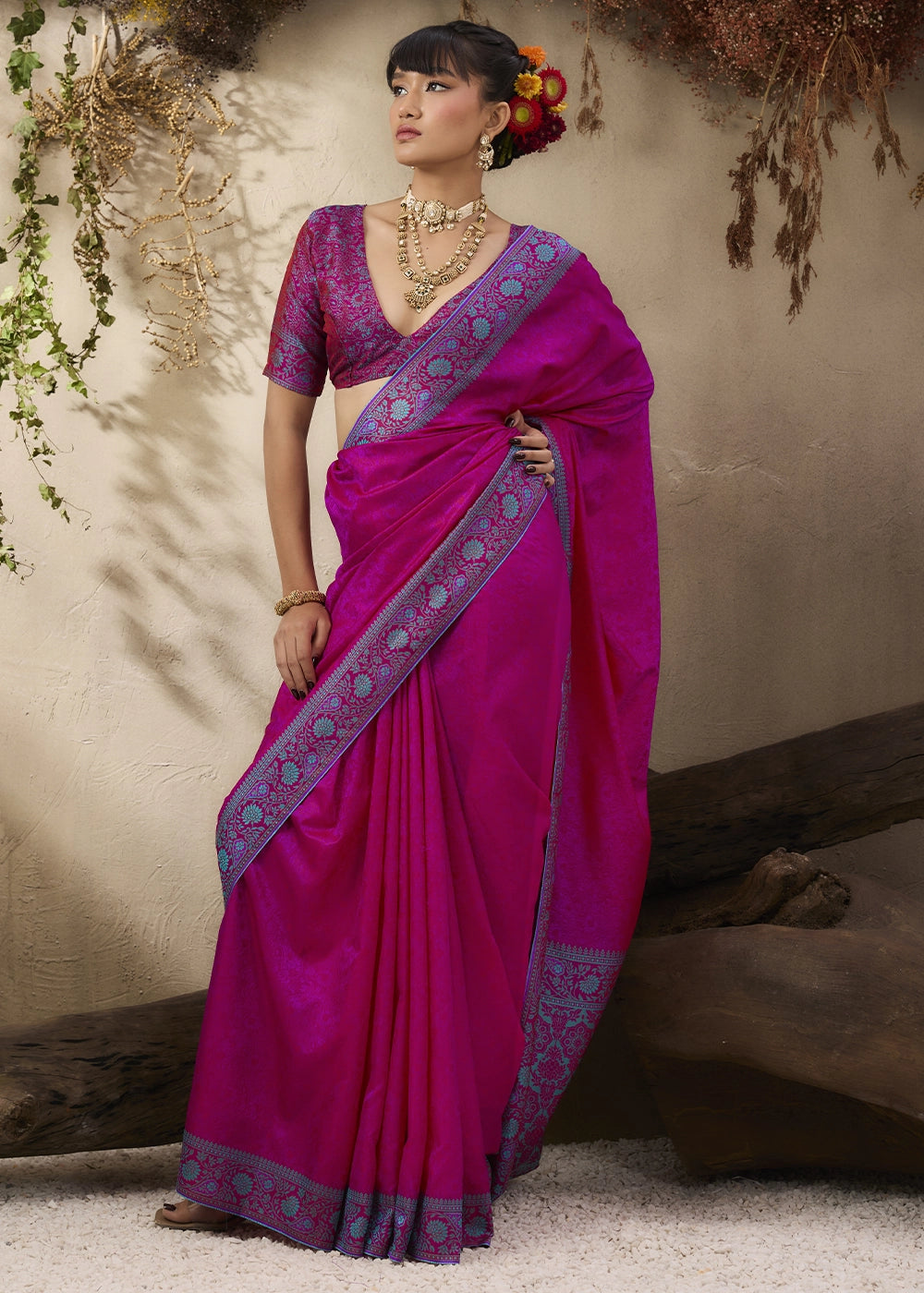 Magenta Pink Silk Saree with Tanchoi Zari Weaving Border
