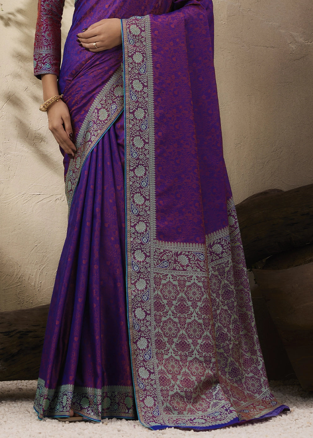 Grape Purple Silk Saree with Tanchoi Zari Weaving Border