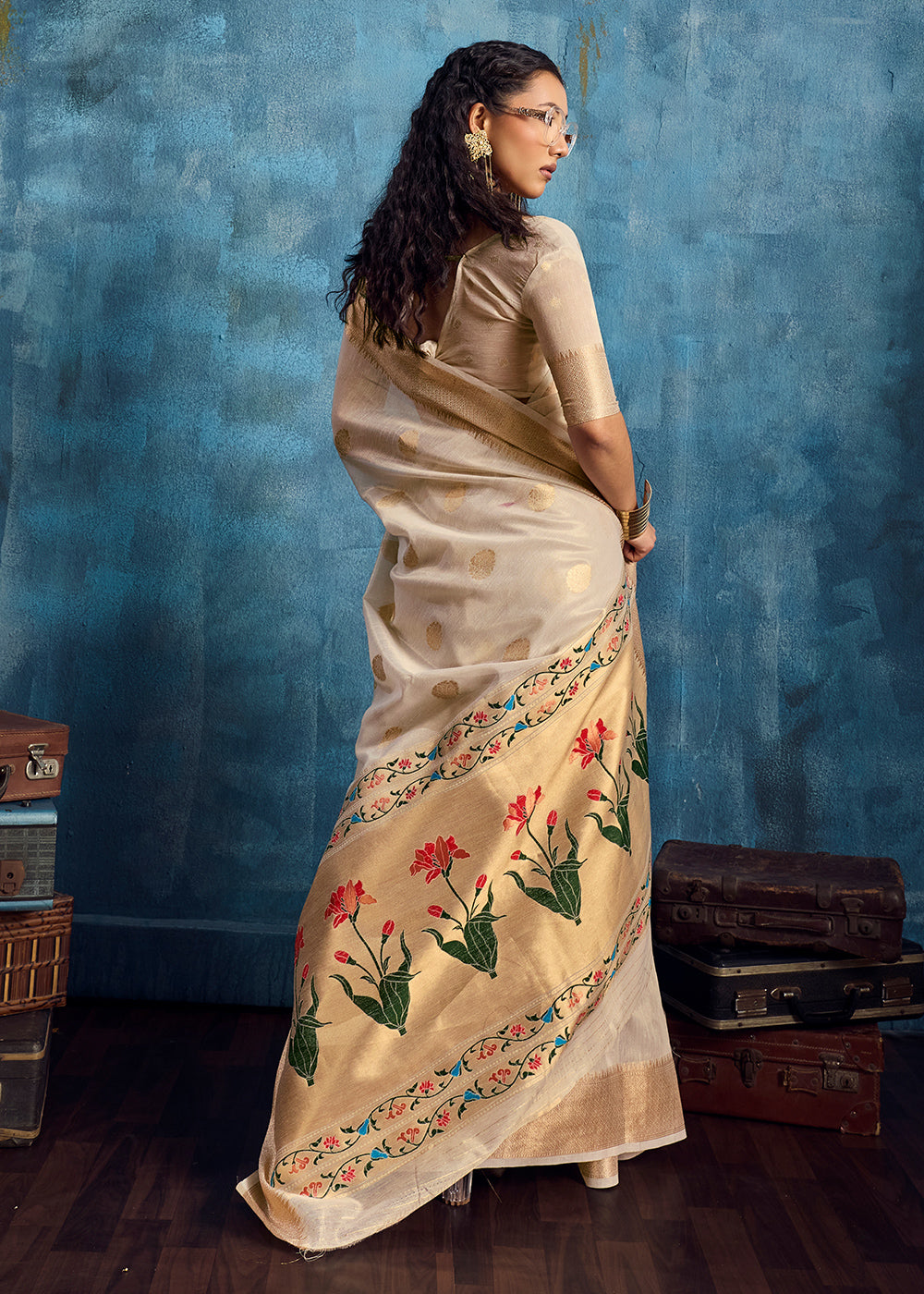 Ivory Cream Zari Tissue Handloom Weaving Saree with Blouse