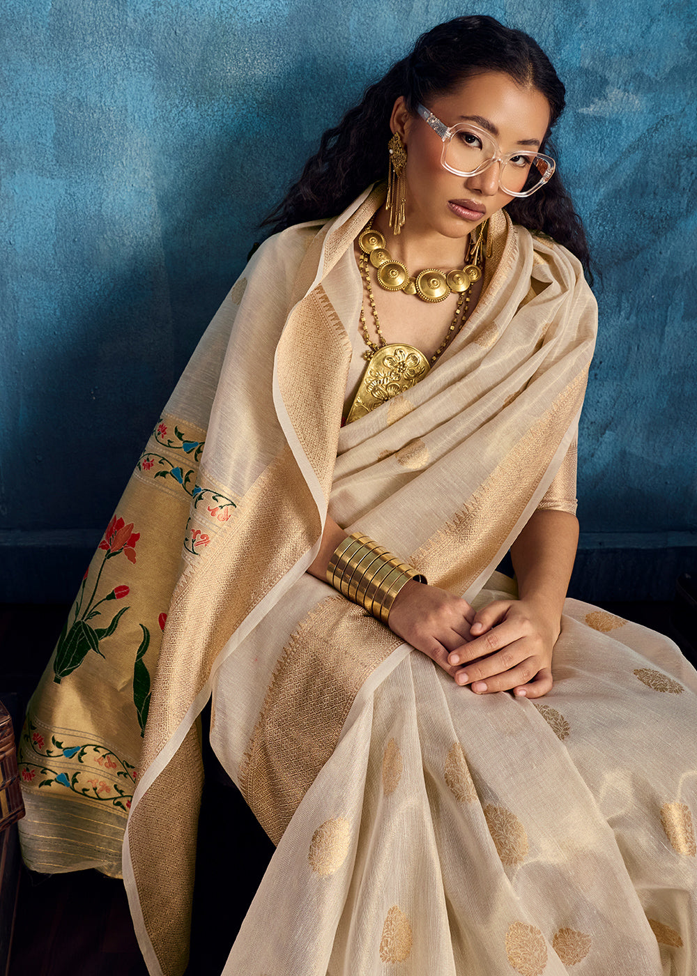 Ivory Cream Zari Tissue Handloom Weaving Saree with Blouse