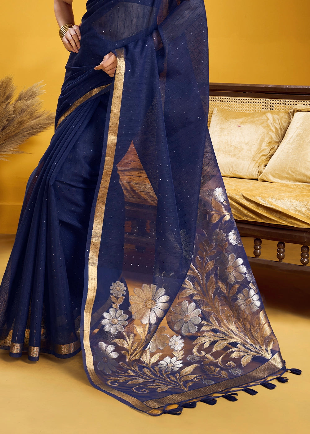 Berry Blue Munga Silk Saree with Intricate Floral Zari Weave