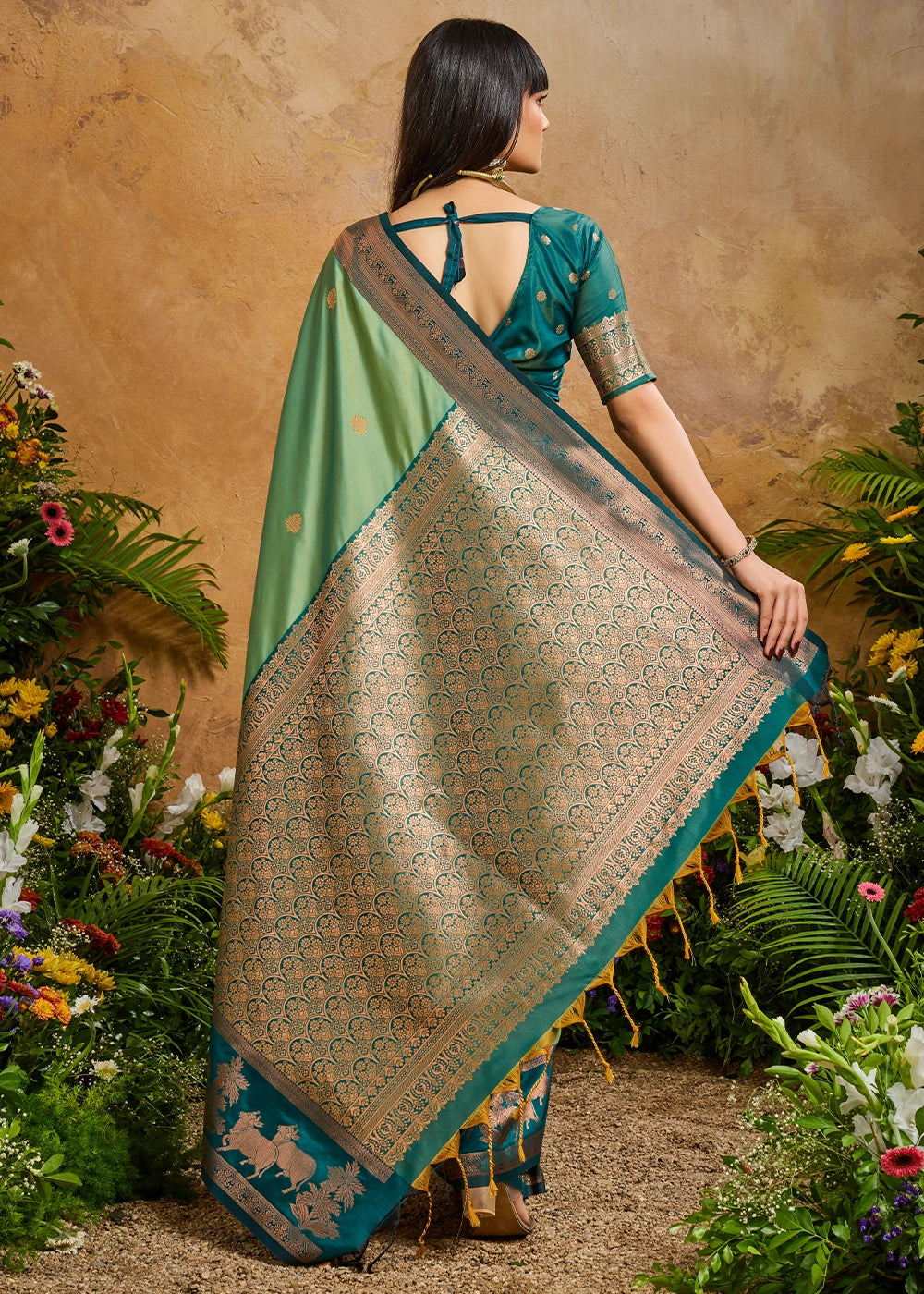 Cool Green Zari Woven Silk Saree with Artistic Pichwai Work