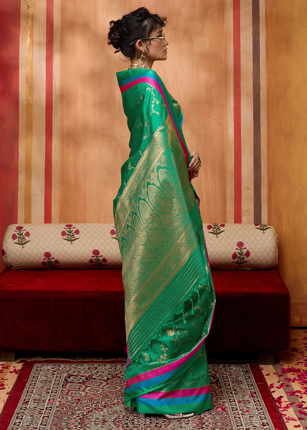 Jungle Green Soft Silk Satin Patta Handloom Saree