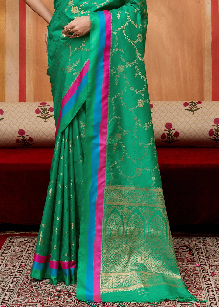 Jungle Green Soft Silk Satin Patta Handloom Saree