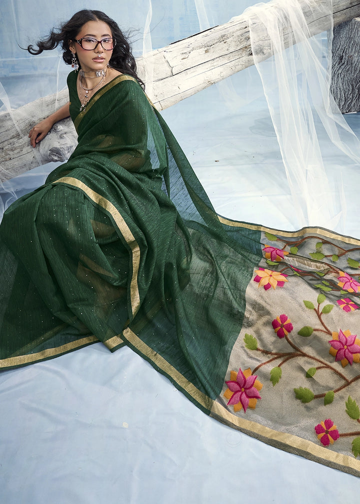 Forest Green Munga Silk Handloom Saree with Floral Tissue Pallu