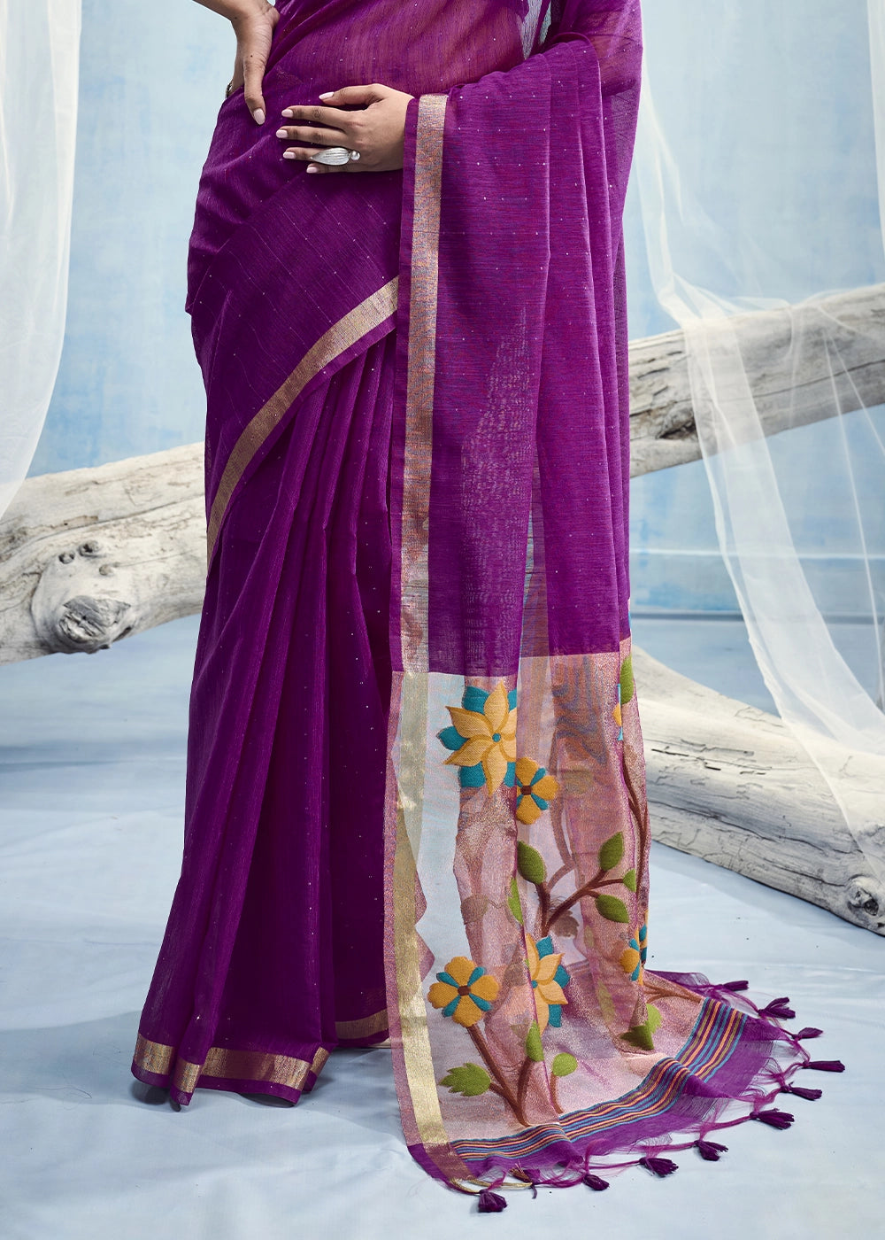 Royal Purple Munga Silk Handloom Saree with Floral Tissue Pallu