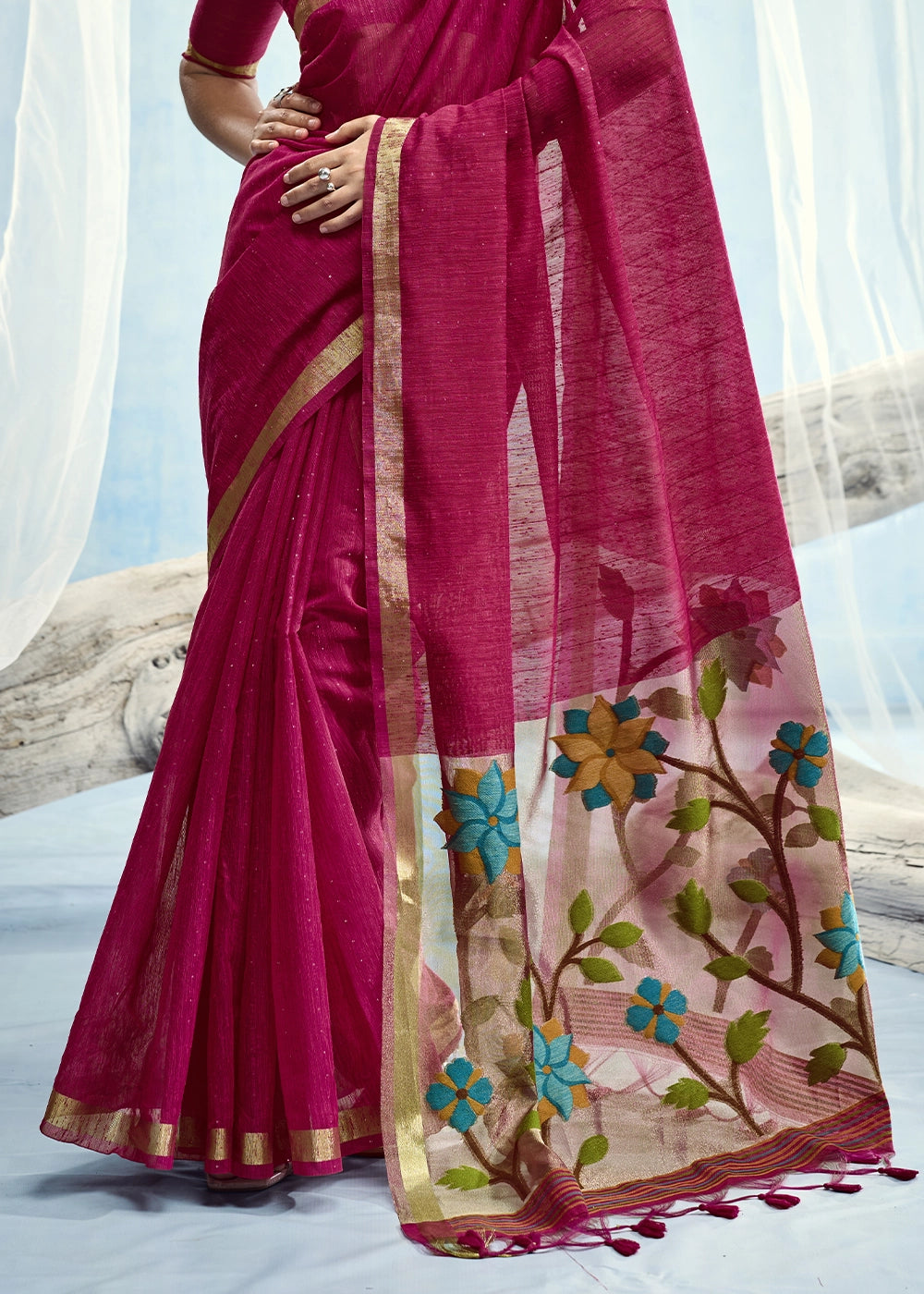 Magenta Pink Munga Silk Handloom Saree with Floral Tissue Pallu