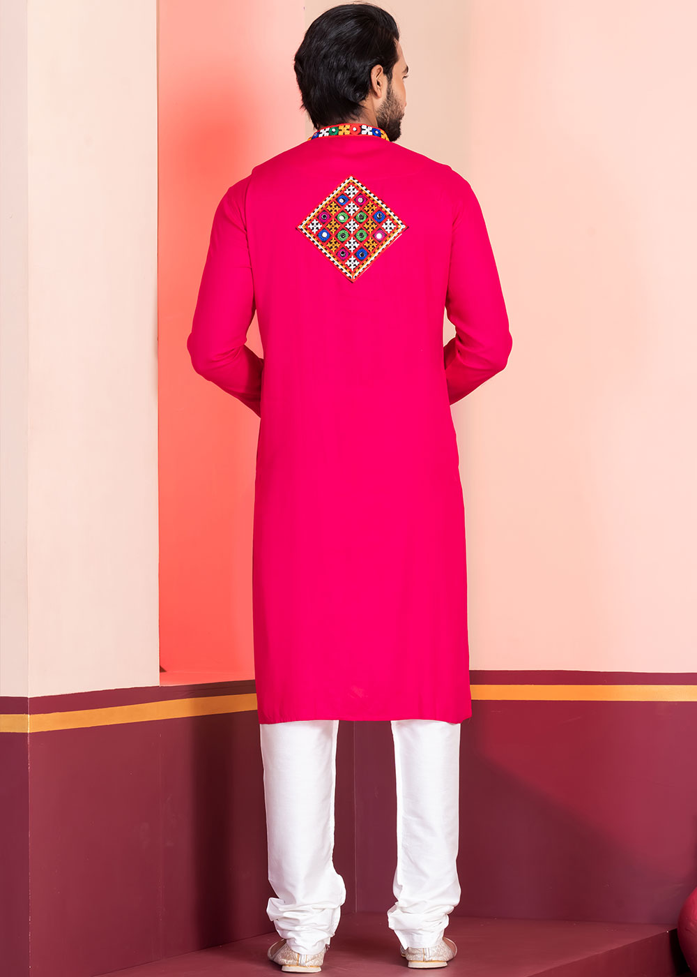 Neon Pink Rayon Kurta Pajama with Mirrorwork & Threaded Neckline