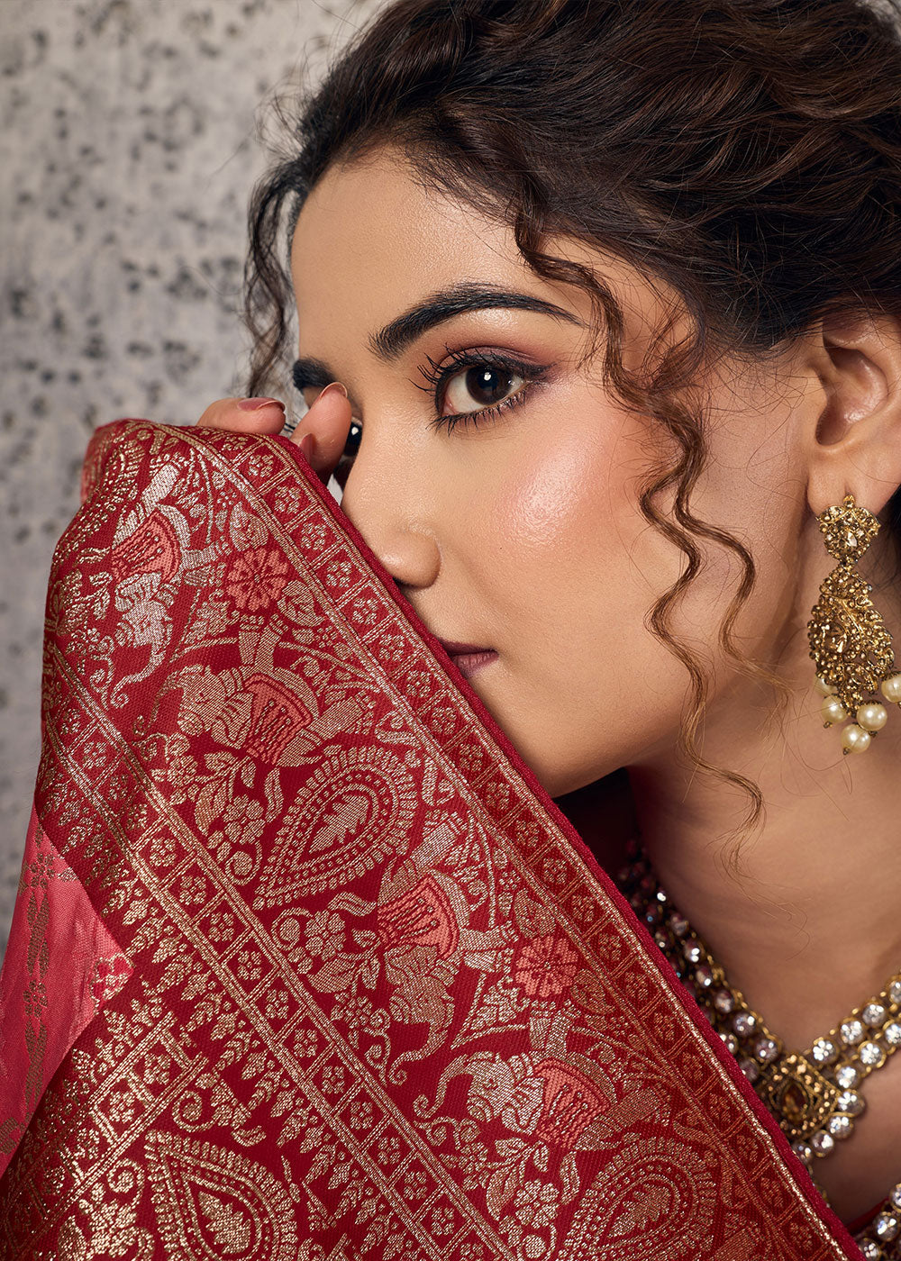 Rose Pink Banarasi Silk Saree with Meenakari &amp; Dual Zari Weave