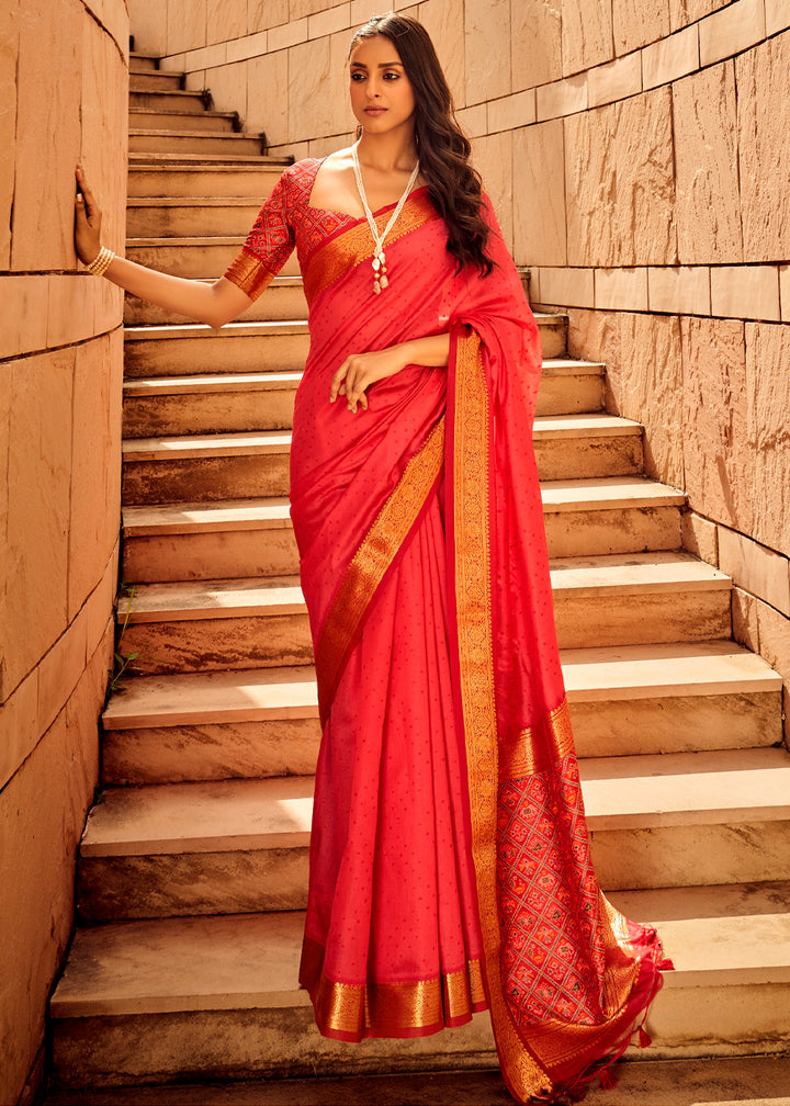 Crimson Pink Patola Silk Saree with Intricate Handloom Work