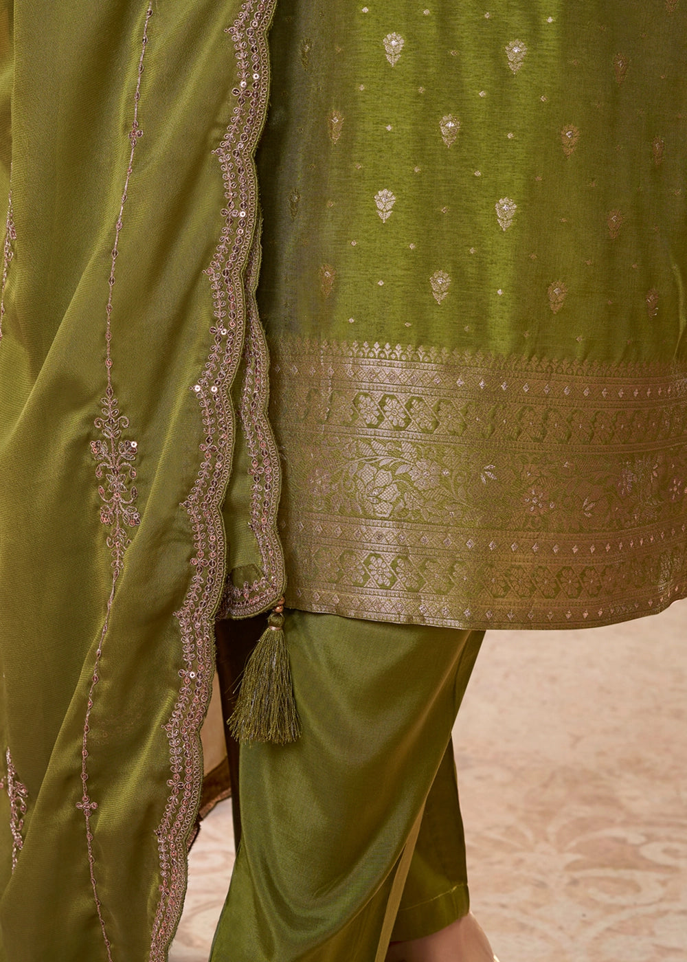 Olive Green Embroidered Dola Silk Kurta and Pant Set with Jacquard Accents