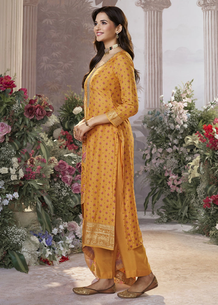 Chrome Yellow Silk Kurta Set with Digital Print and Elegant Embroidery