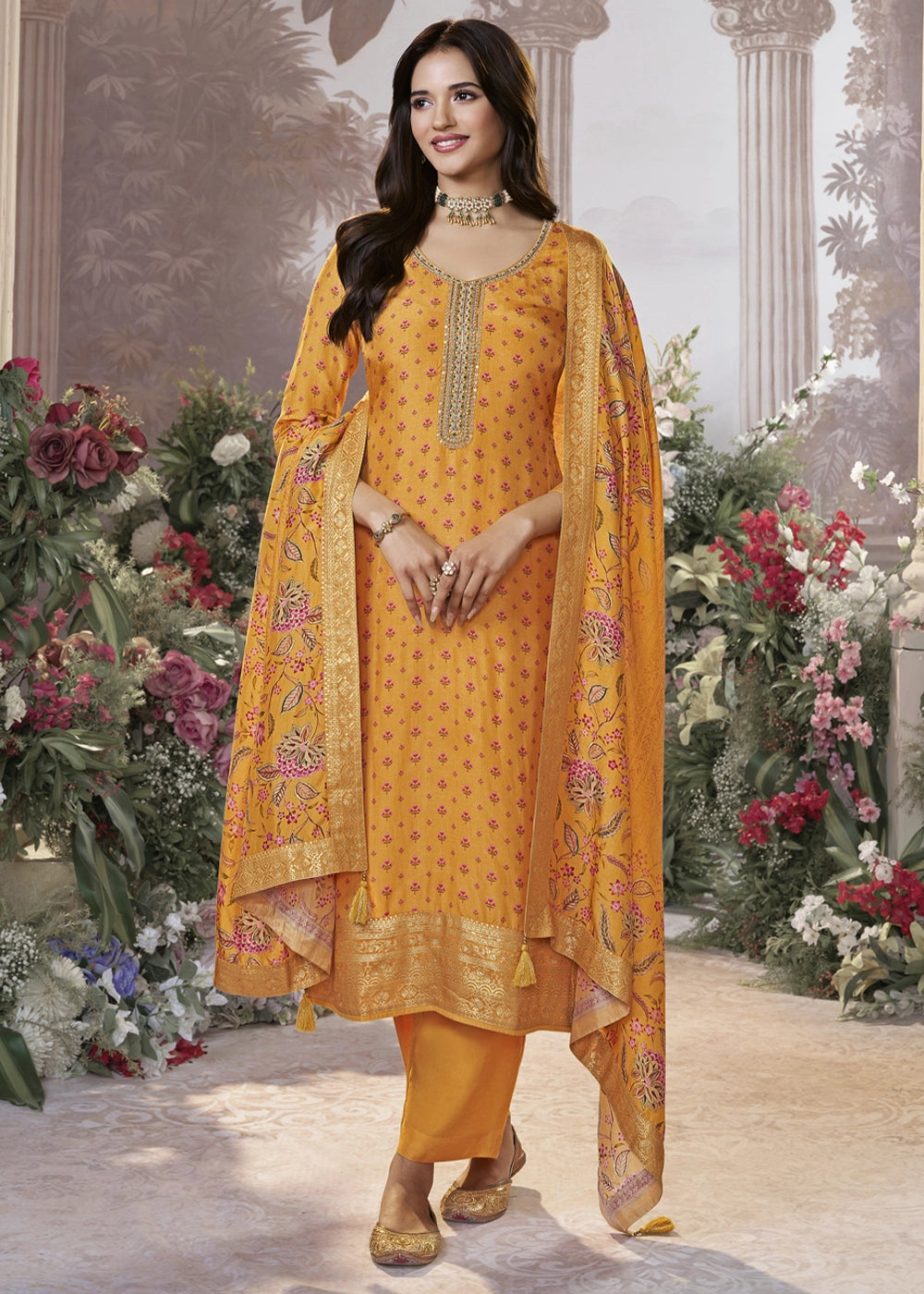 Chrome Yellow Silk Kurta Set with Digital Print and Elegant Embroidery