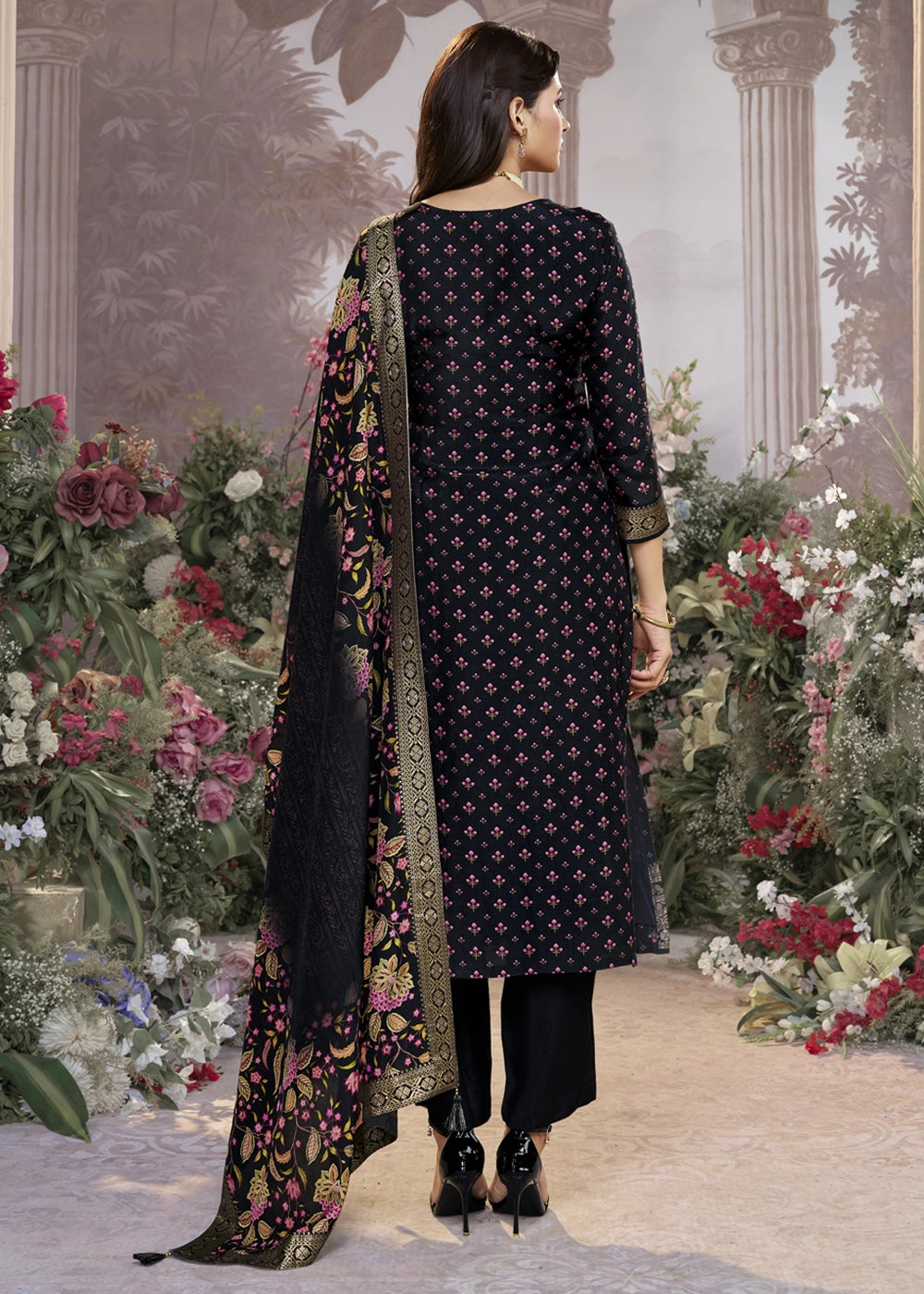 Midnight Black Silk Kurta Set with Digital Print and Elegant Embroidery