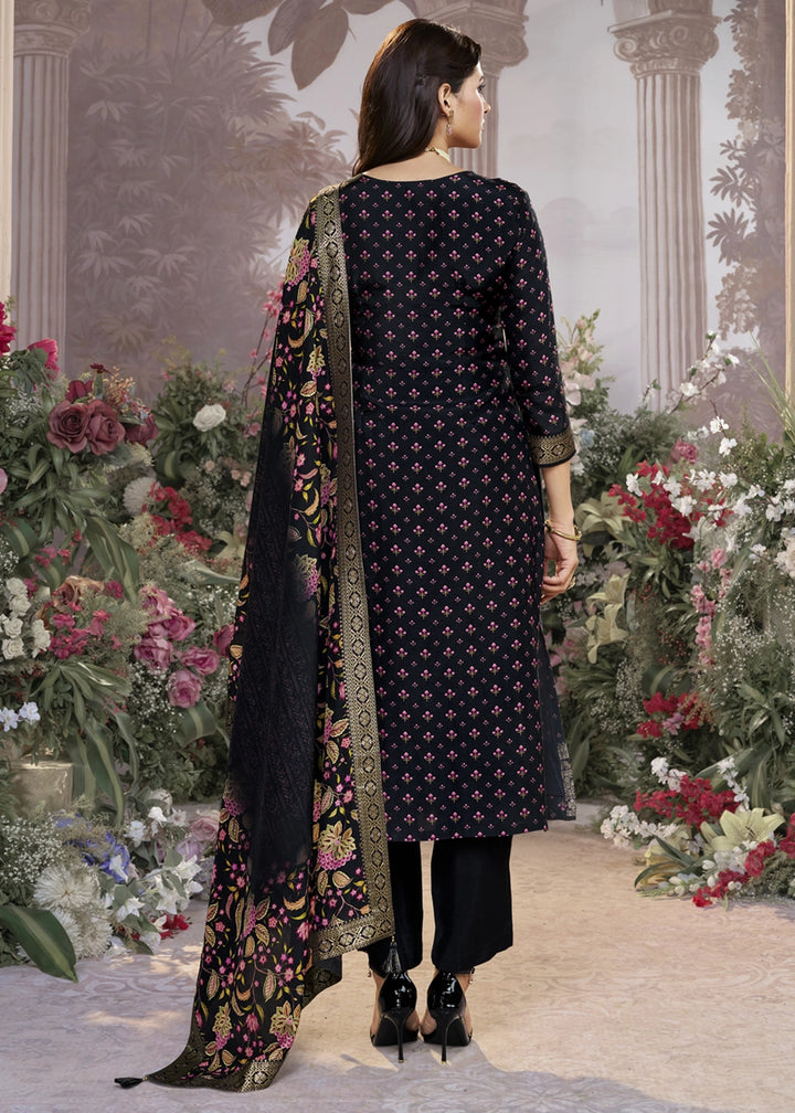 Midnight Black Silk Kurta Set with Digital Print and Elegant Embroidery