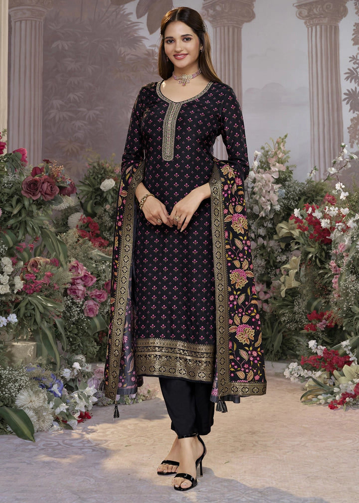 Midnight Black Silk Kurta Set with Digital Print and Elegant Embroidery