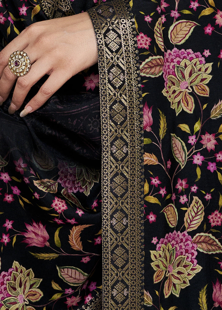 Midnight Black Silk Kurta Set with Digital Print and Elegant Embroidery