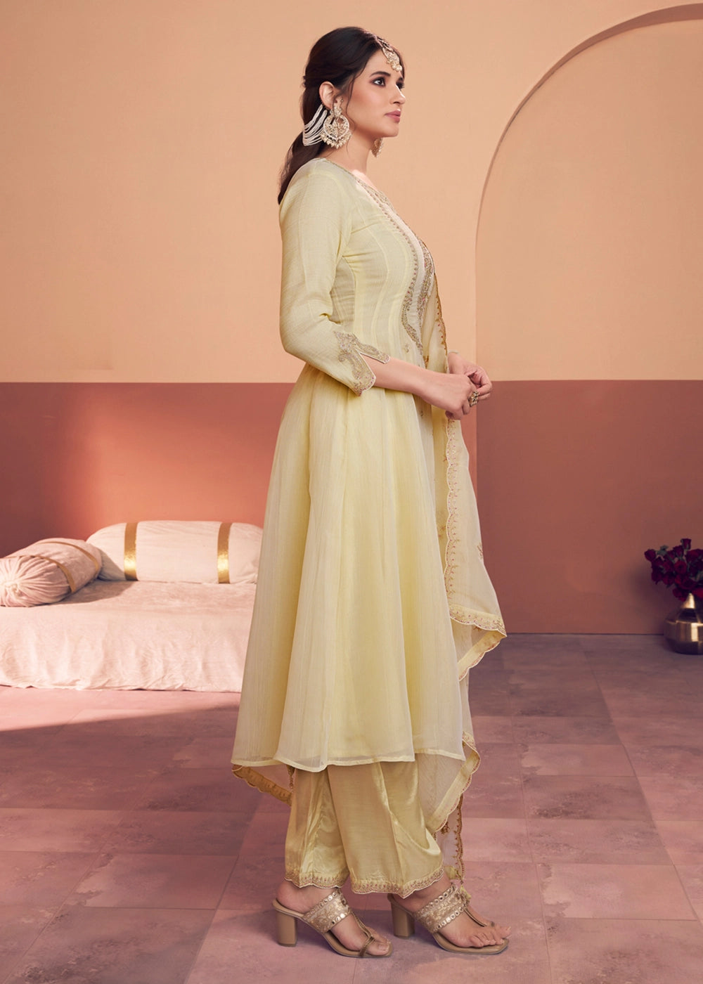 Cream White Tissue Kurta with Trousers & Intricate Embroidery