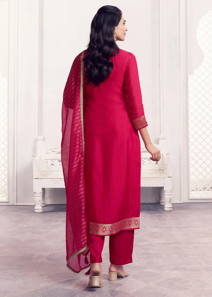 Raspberry Pink Jacquard Straight Kurta With Trousers And Jacquard Dupatta