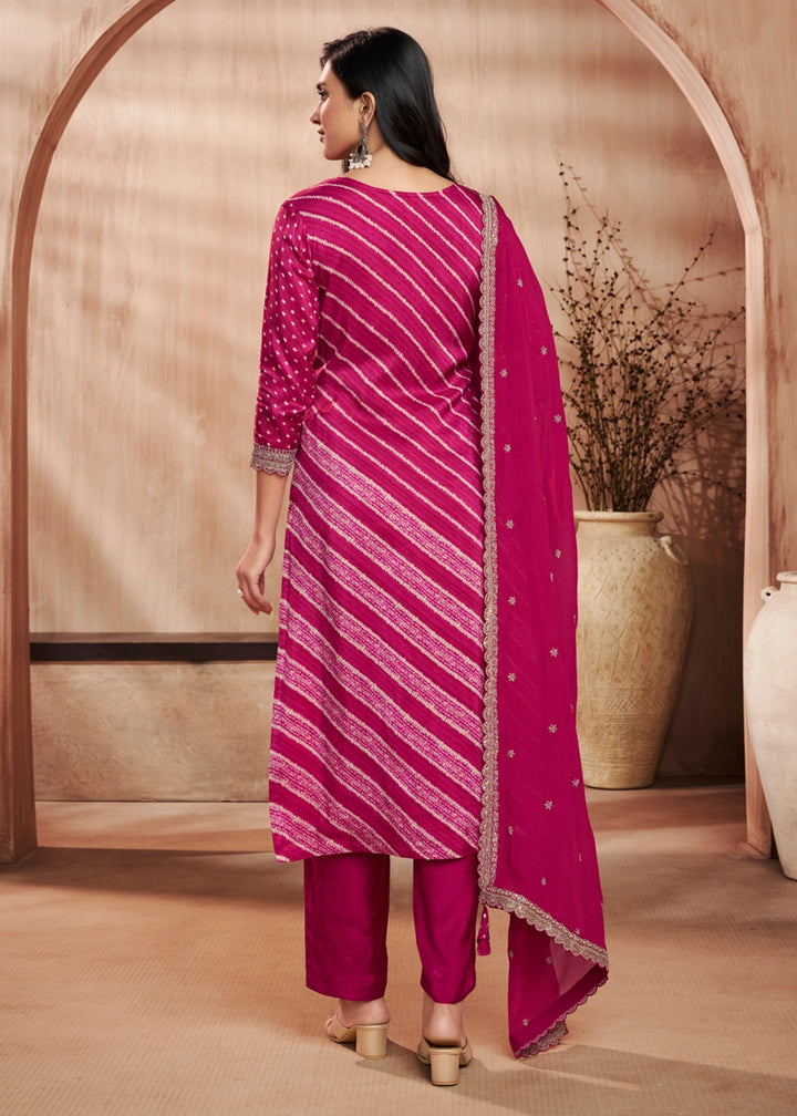 Magenta Pink Printed Straight Kurta With Trousers And Embroidery Dupatta