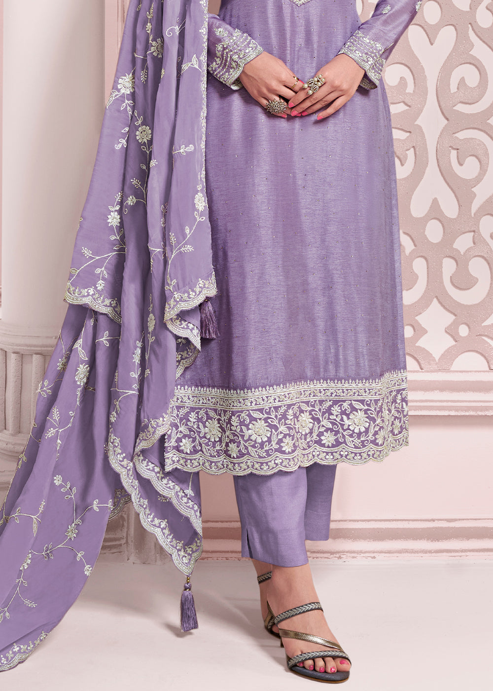 Lavender Purple Dola Silk Salwar Suit with Intricate Thread and Stone Work