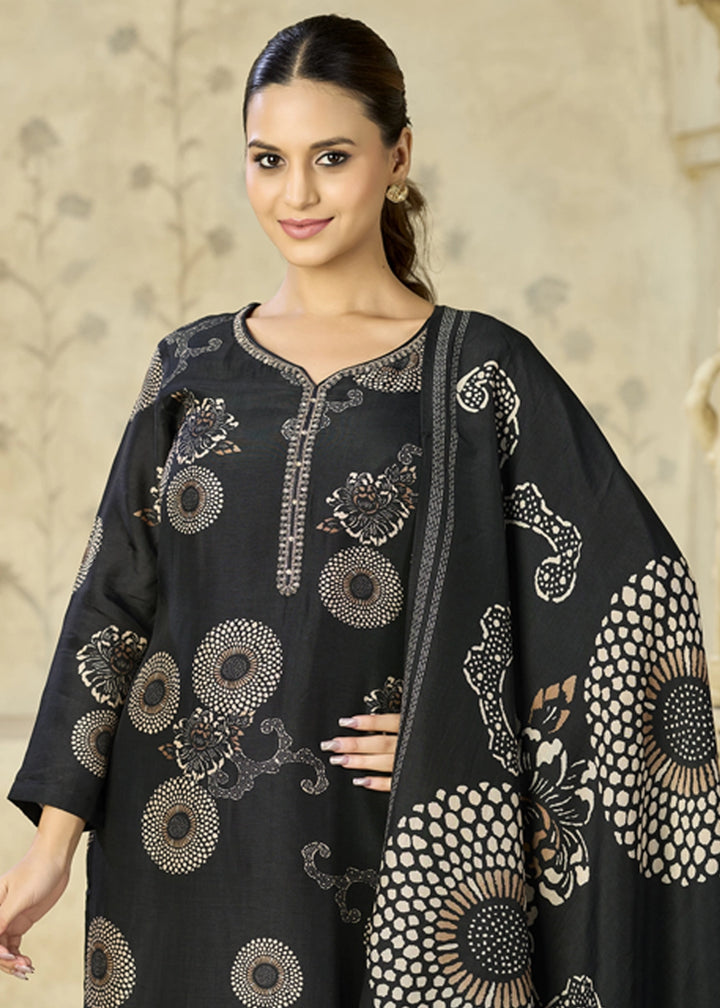 Midnight Black Printed Viscose Straight Kurta Set : Summer Edit