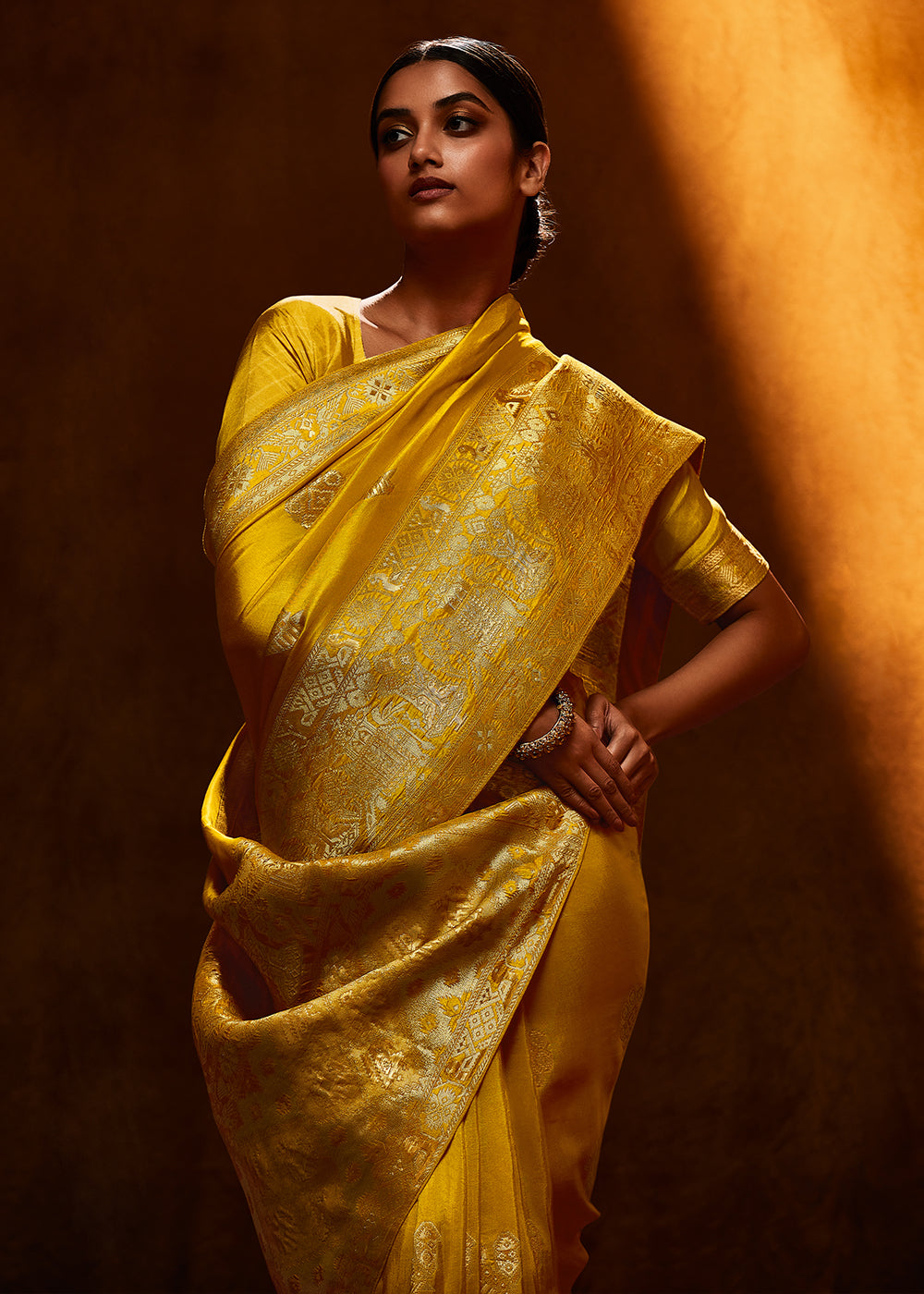 Traditional Golden Yellow Woven Viscose Silk Saree with Butti Details