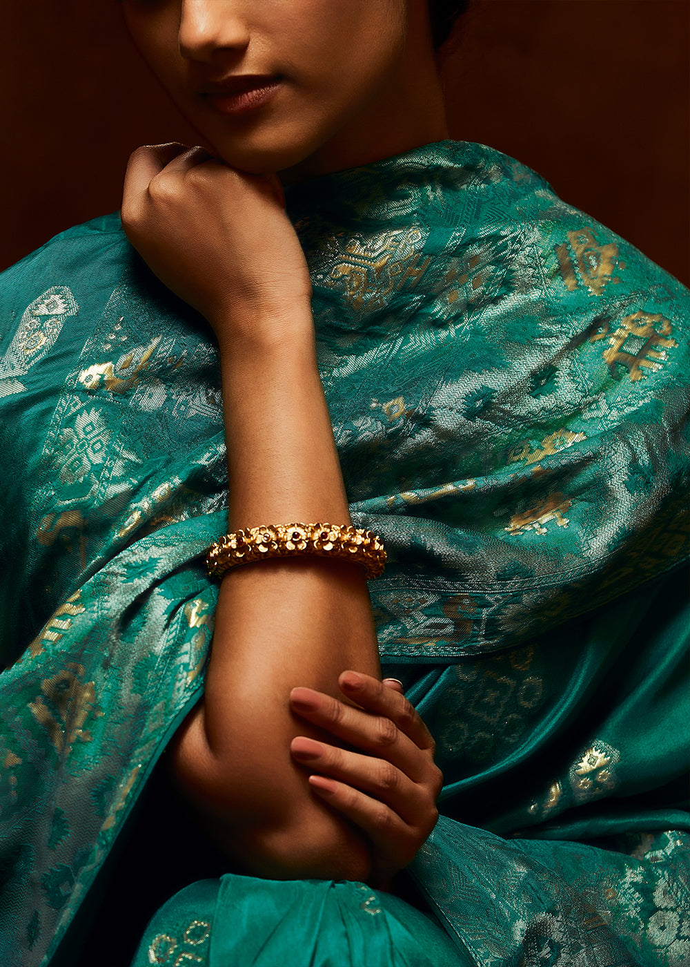 Traditional Teal Green Woven Viscose Silk Saree with Butti Details