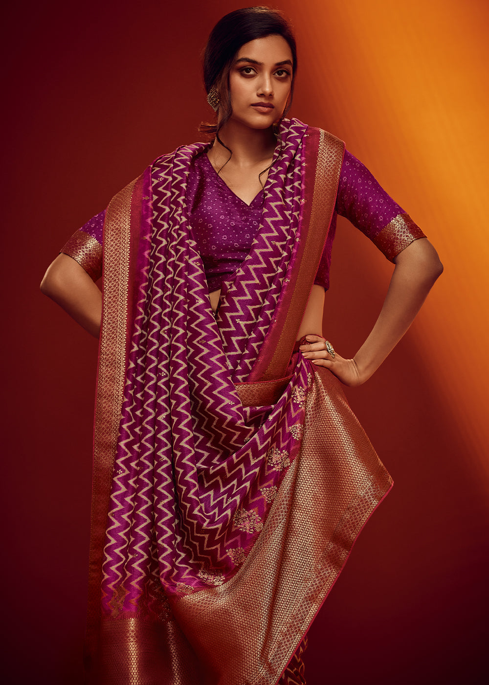 Orchid Purple Digital Printed Saree in Woven Viscose Silk Fabric