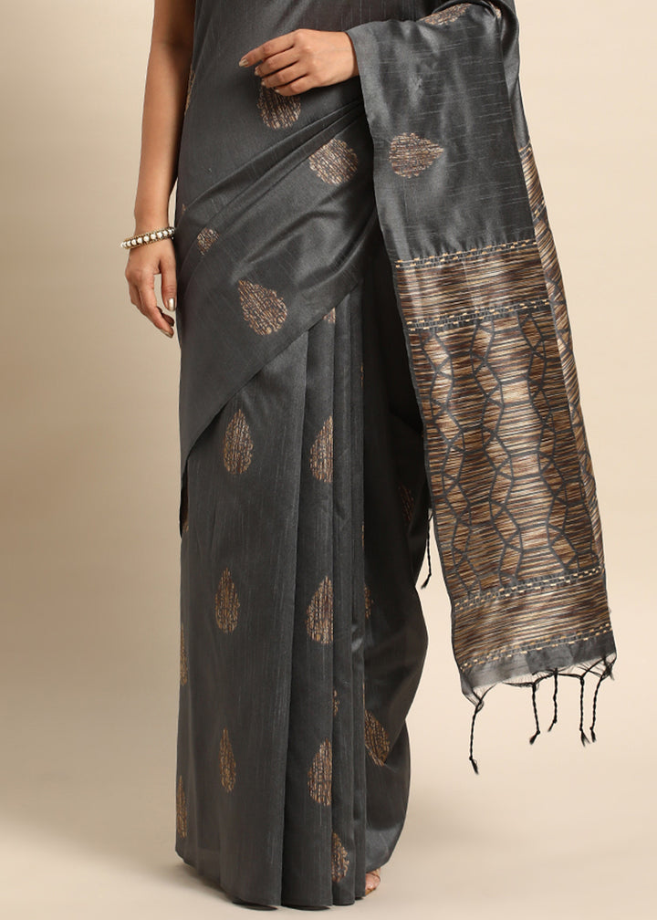 Lead Grey Raw Silk Saree with Intricate Woven Butti and Artistic Pallu