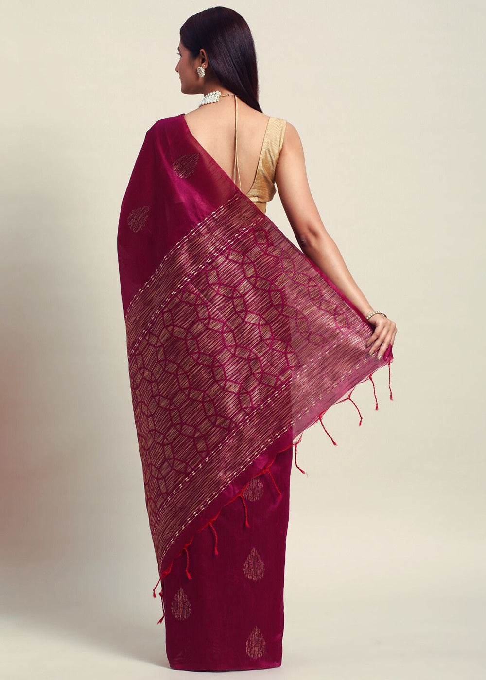 Jam Purple Raw Silk Saree with Intricate Woven Butti and Artistic Pallu