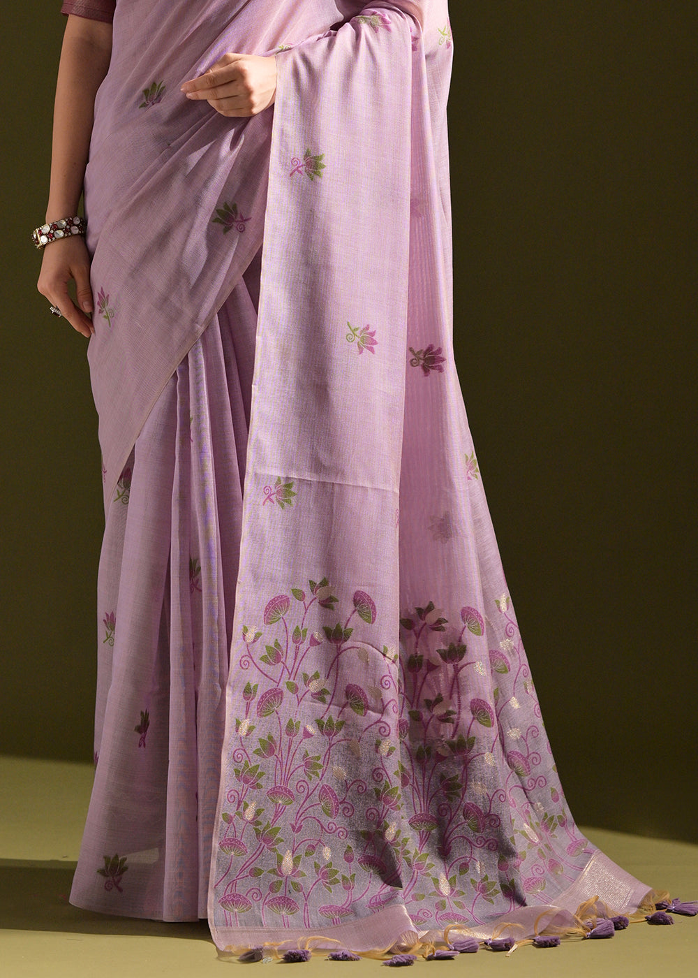 Pale Purple Lotus Thread Woven Muga Cotton Saree for Breezy Summers