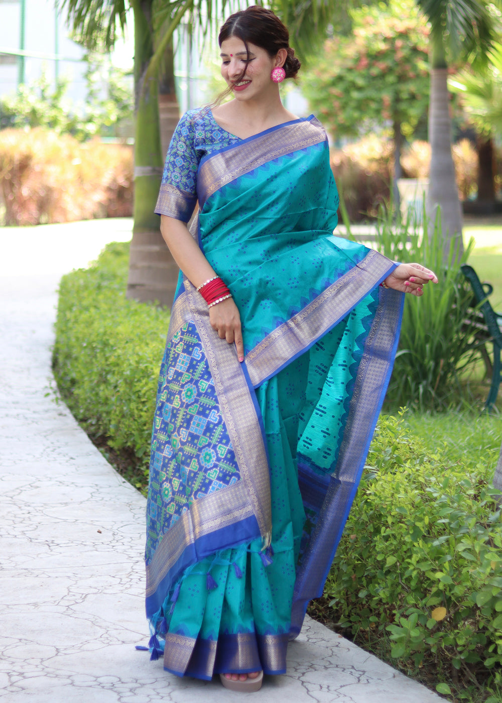 Cerulean Blue Raw Silk Saree with Intricate Patola Print & Zari Pallu