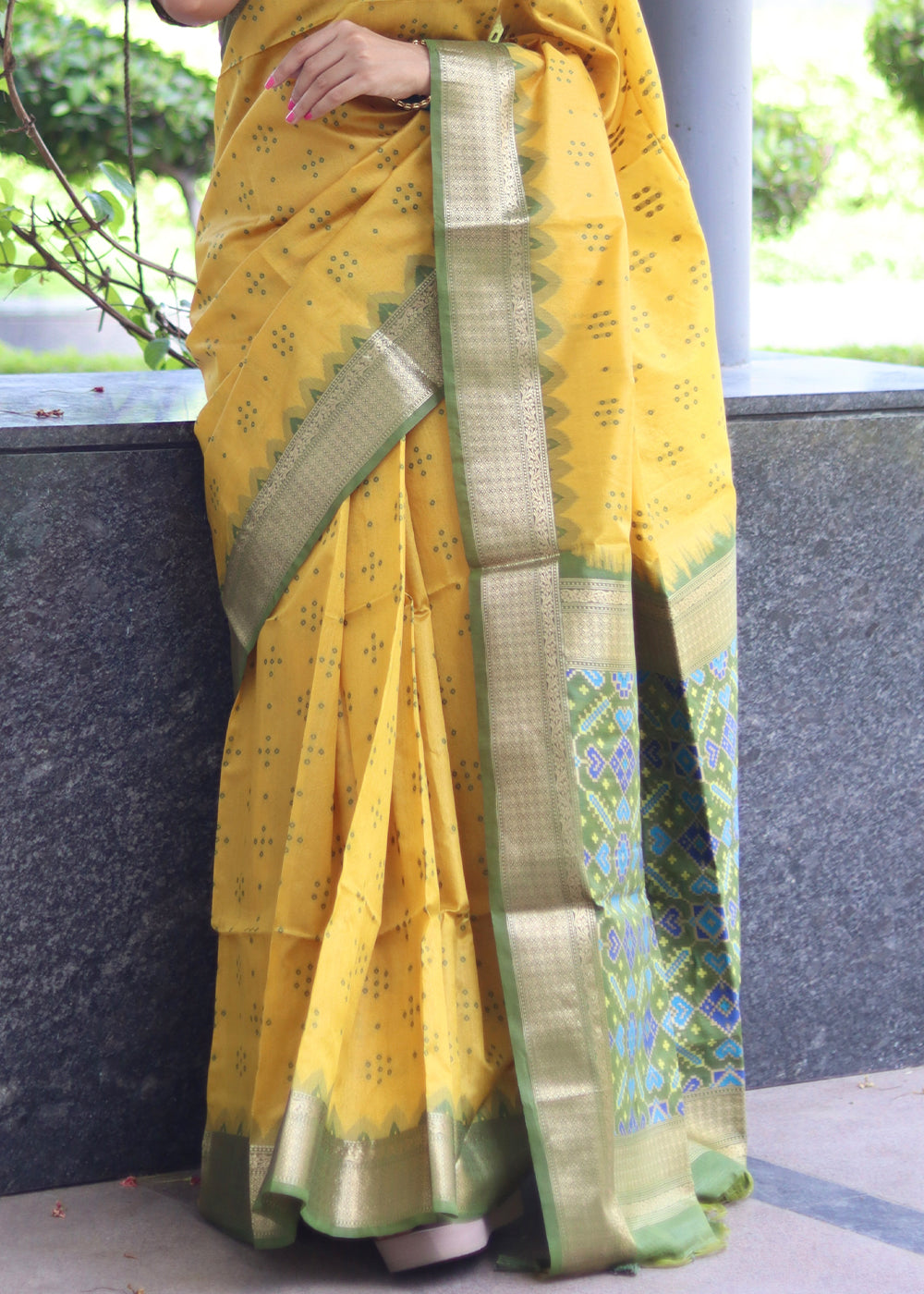 Aureolin Yellow Raw Silk Saree with Intricate Patola Print & Zari Pallu