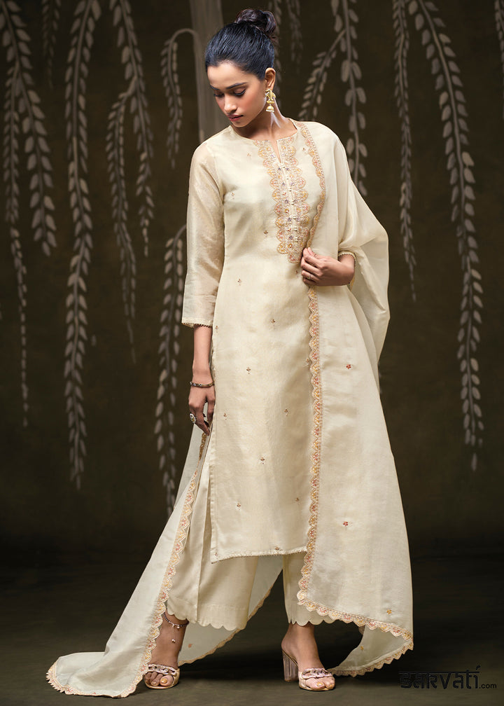 Ivory Cream Jacquard Silk Kurta Set with Scalloped Embroidery &amp; Zari Lace