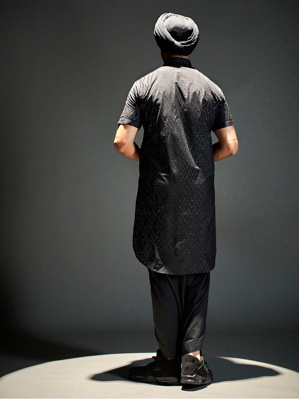 Sarvati Men's Black Sequined Viscose Kurta Lungi Set