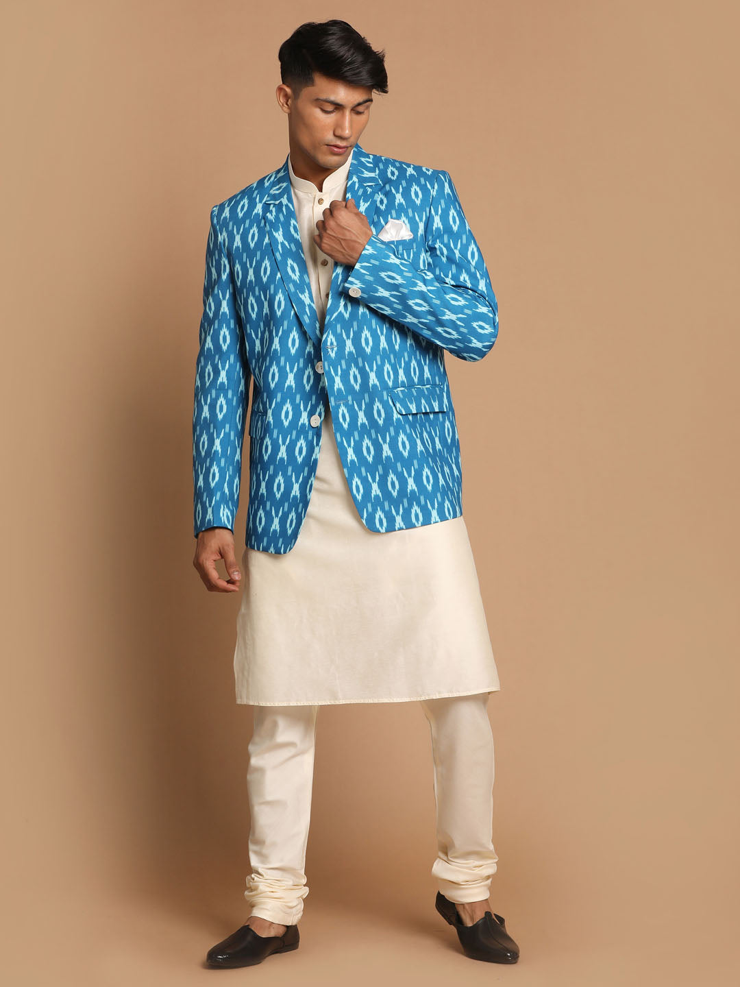 Sarvati Men's Blue Ikkat print Blazer And Kurta Pyjama set