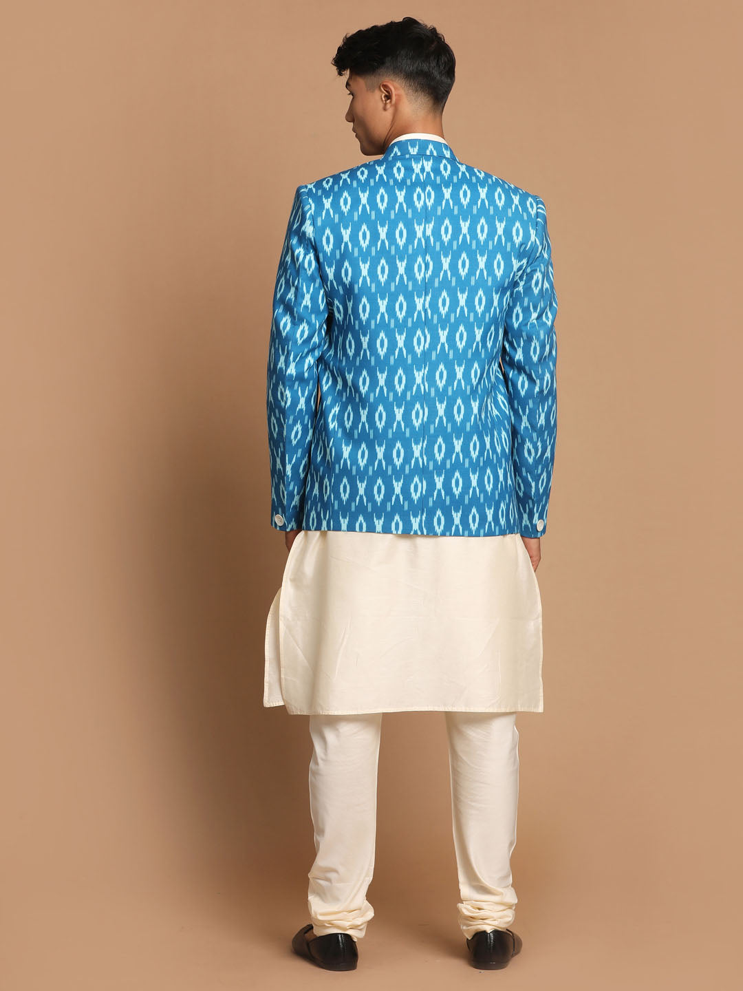 Sarvati Men's Blue Ikkat print Blazer And Kurta Pyjama set