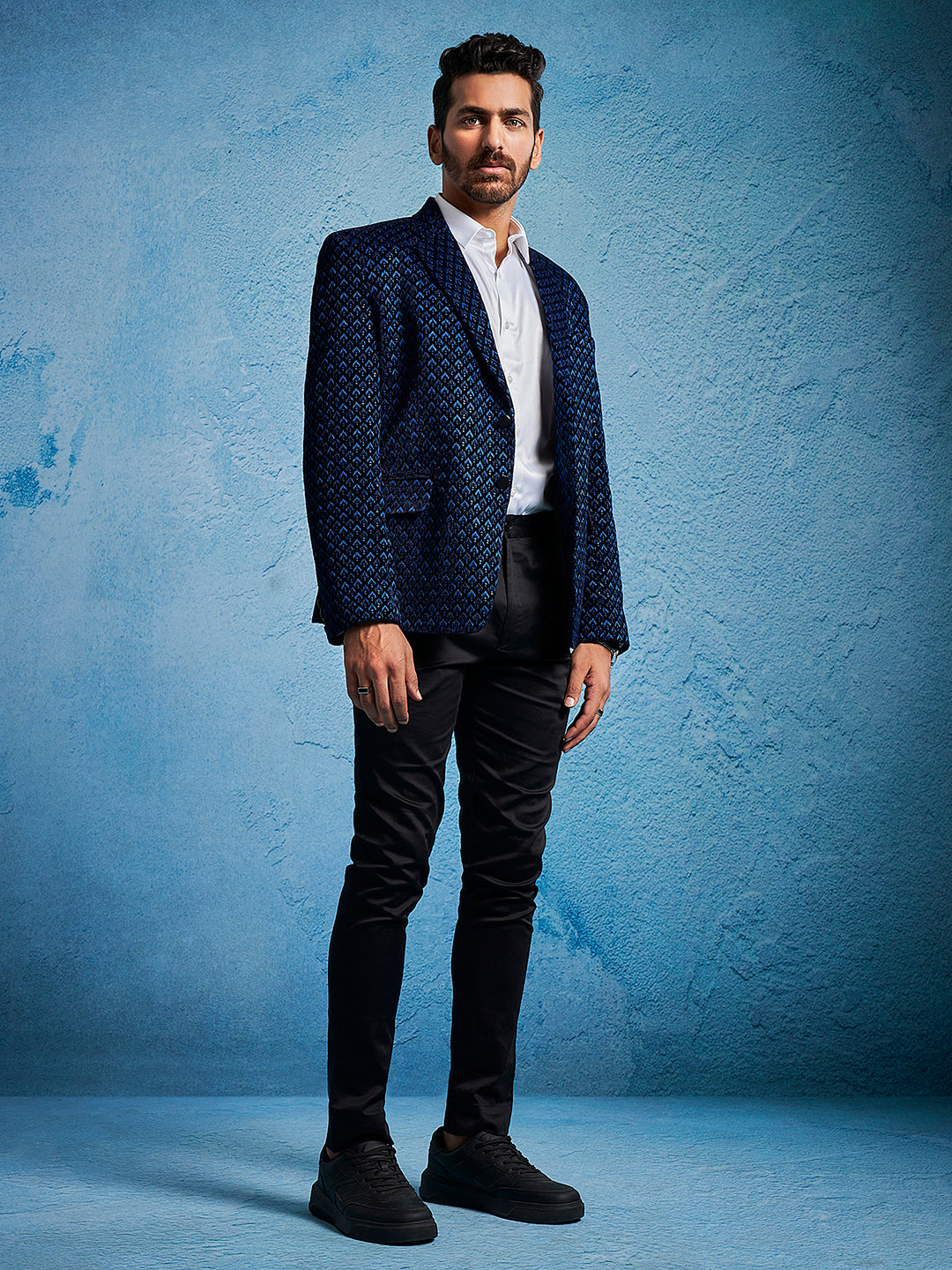Men's Blue Velvet Blazer - view 4