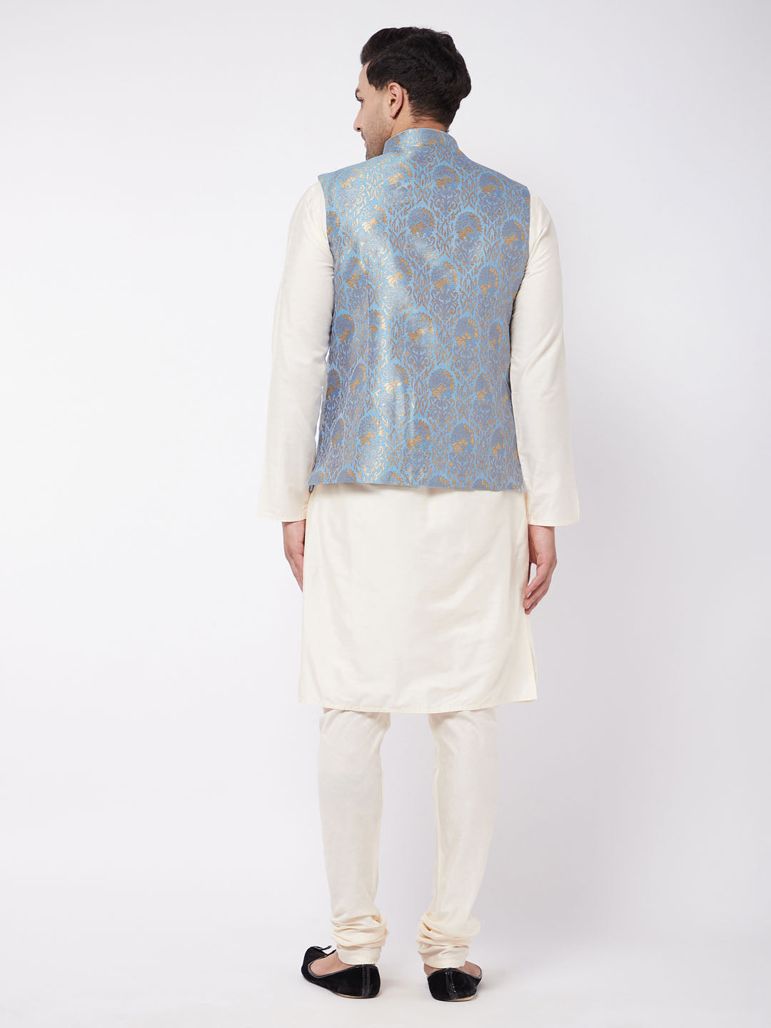 Sarvati Men's Viscose Cream Kurta And Pyjama With Grey Woven Nehru Jacket