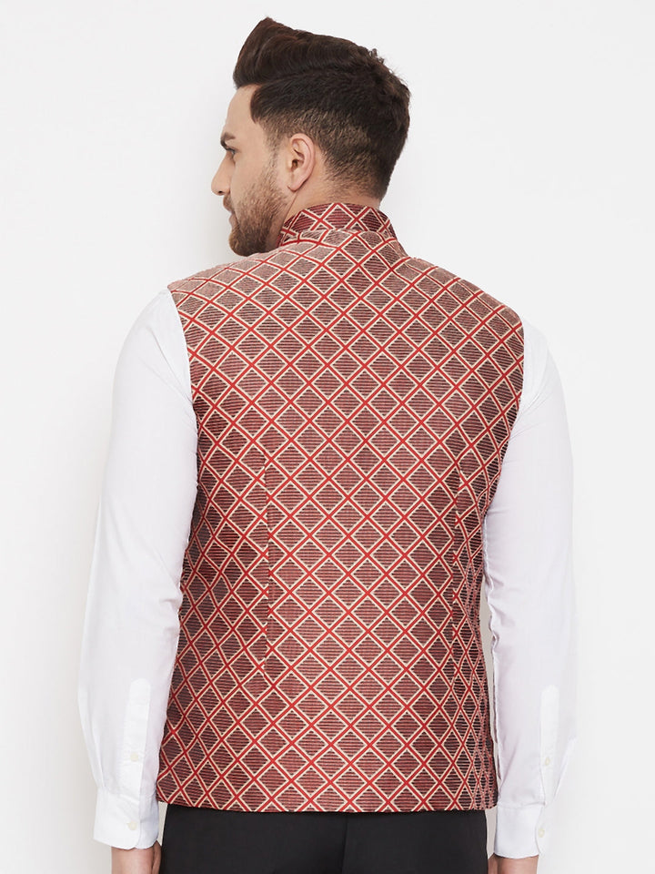 Men's Red Jute Cotton Zipper Nehru Jacket - view 3