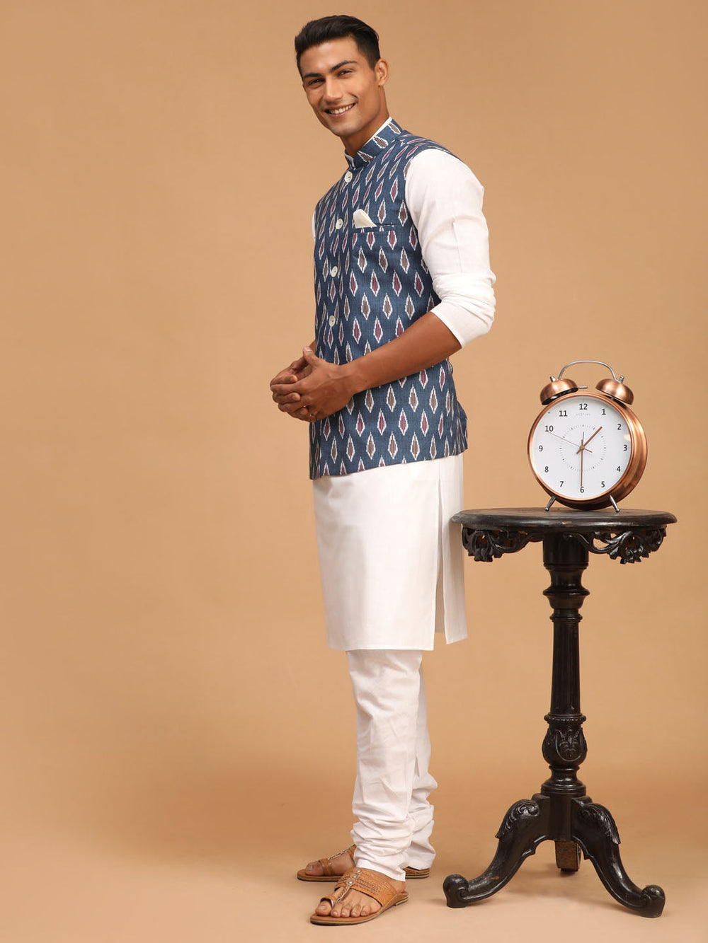 Sarvati Men's Grey Printed Cotton Nehru Jacket With White Kurta And Pyjama Set